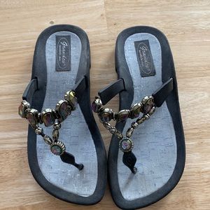 Grandco sandals